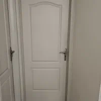 درب چوبی اتاق در حد نو