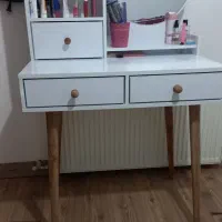 میز آرایش