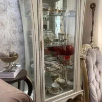 بوفه ایستاده