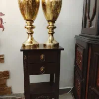 1عدد بوفه 1عدد میز تلفن 2 عدد گلدون طلایی