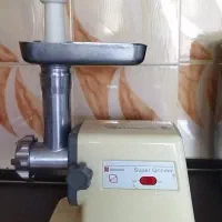 چرخ گوشت نانیوا