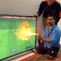 قسطی  ۴ ماهه محافظ صفحه/گلس تلویزیون ۶۵ اینچ