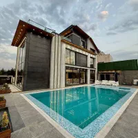 ویلا-باغچه-دوبلکس-750-متر-مبله-استخردار-شهرکی