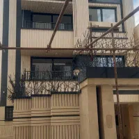 بر نیکبخت،شیخ صدوق/۴ واحد / هر طبقه ۱۲۰ متر
