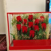 باکس گل رز مصنوعی شیشه ای