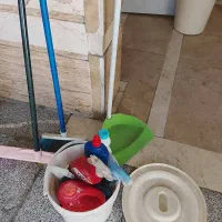 کار نظافت خانه و راپله