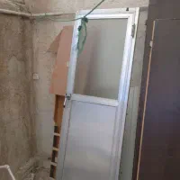 در الومینیومی