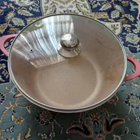 قابلمه صورتی زیبا