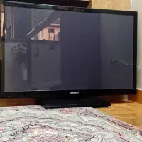 تلوزیون 42  LCD