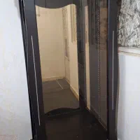فروش یک عدد بوفه چوبی درحد نو بابهترین نوع چوب