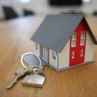 آپارتمان ۱۲۱ متری ۳خوابه طبقه اول / مسکن آدرس بام