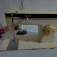 چرخ خیاطی سینجر