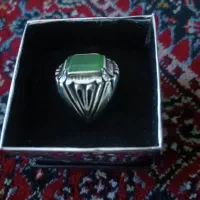انگشتر زمرد