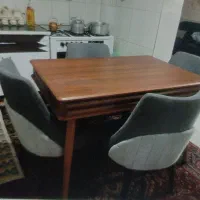 میز ناهار خوری چهار نفره