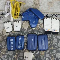 وسایل و لباس تکواندو