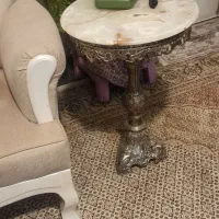 میز تلویزیون و آویز لباس برنج