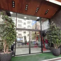 اجاره فروشگاه/100متر+ 50 متربالکن خیابانها اصلی