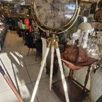 ساعت ایستاده سه پایه جدید|ساعت دیواری و تزئینی|مشهد, توس (بلوار توس)|دیوار