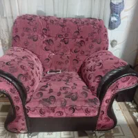 مبل کهنه کارکرده