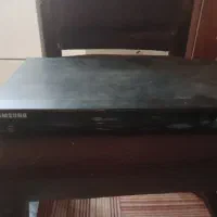 دوعدستگاه DVD سامسونگ درحدنومشکی ویک عددنقره ای