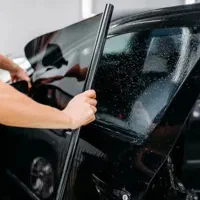 پیشنهاد همکاری به نصاب شیشه دودی