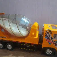 ماشین اسباب بازی