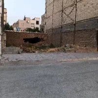 زمین ۱۹۰ متر چاهشک حاشیه ۱۲ متر