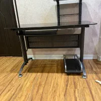 میز کامپیوتر