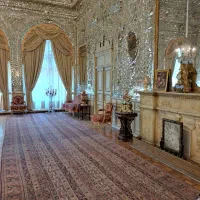 بازدید از اماکن تاریخی و جاهای دیدنی