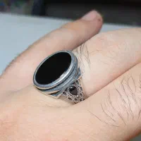 انگشتر نقره عقیق مشکی طبیعی