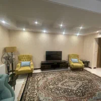 فروش فوری مبل ۸ نفره همراه با میز پخش کن|مبلمان خانگی و میز عسلی|تهران, شهرک شریعتی|دیوار