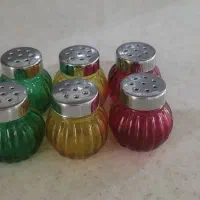 نمکدان یا نمکپاش نقلی رنگی