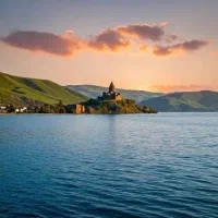 تور مسافرتی زمینی و هوایی