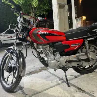 موتور سیکلت موتور پیشتاز ۴۰۳ کویر رهرو احسان نیکتا