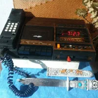 مجموعه ای ازوسایلهای قدیمی ودکوری آنتیک.