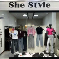 فروشنده خانم نیمه وقت