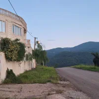 اقامتگاه دنجه ویلا