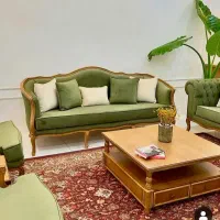 مبل کویین فرانسوی