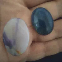 دوعددسنگ زیبا وکهنه