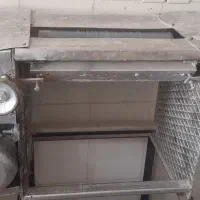 پهن کن خمیر سالم و تمیز با پایه چرخ دار