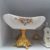 ست پذیرایی چینی پایه طلایی رنگ ثابت مناسب جهیزیه