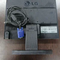 مانیتور ال جی ۱۵ اینچ lg درحد بدون تعمیر