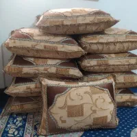 ۱۰ عدد پشتی و مبل هفت نفره