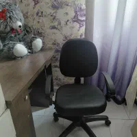 میز تحریر و صندلی