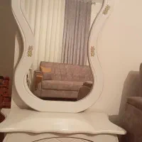 میز کنسول در حد نو بدون خط و خش
