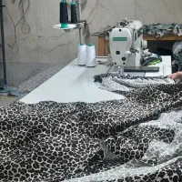 تعدادی راسته دوز زیگزال دوز وسط کار خانم نیازمندیم