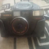 دوربین YASHICA