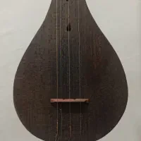 سه تارزیرعبایی