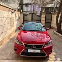 لکسوس ct200