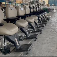 در شیراز صندلیvip میکاپ اصلاح پدالی سرشور تخت تتو